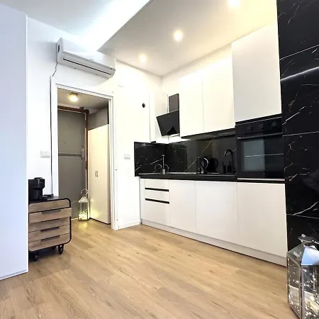 Riviera Lux דירה *