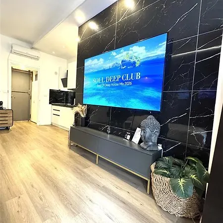アパート Riviera Lux ラッパロ